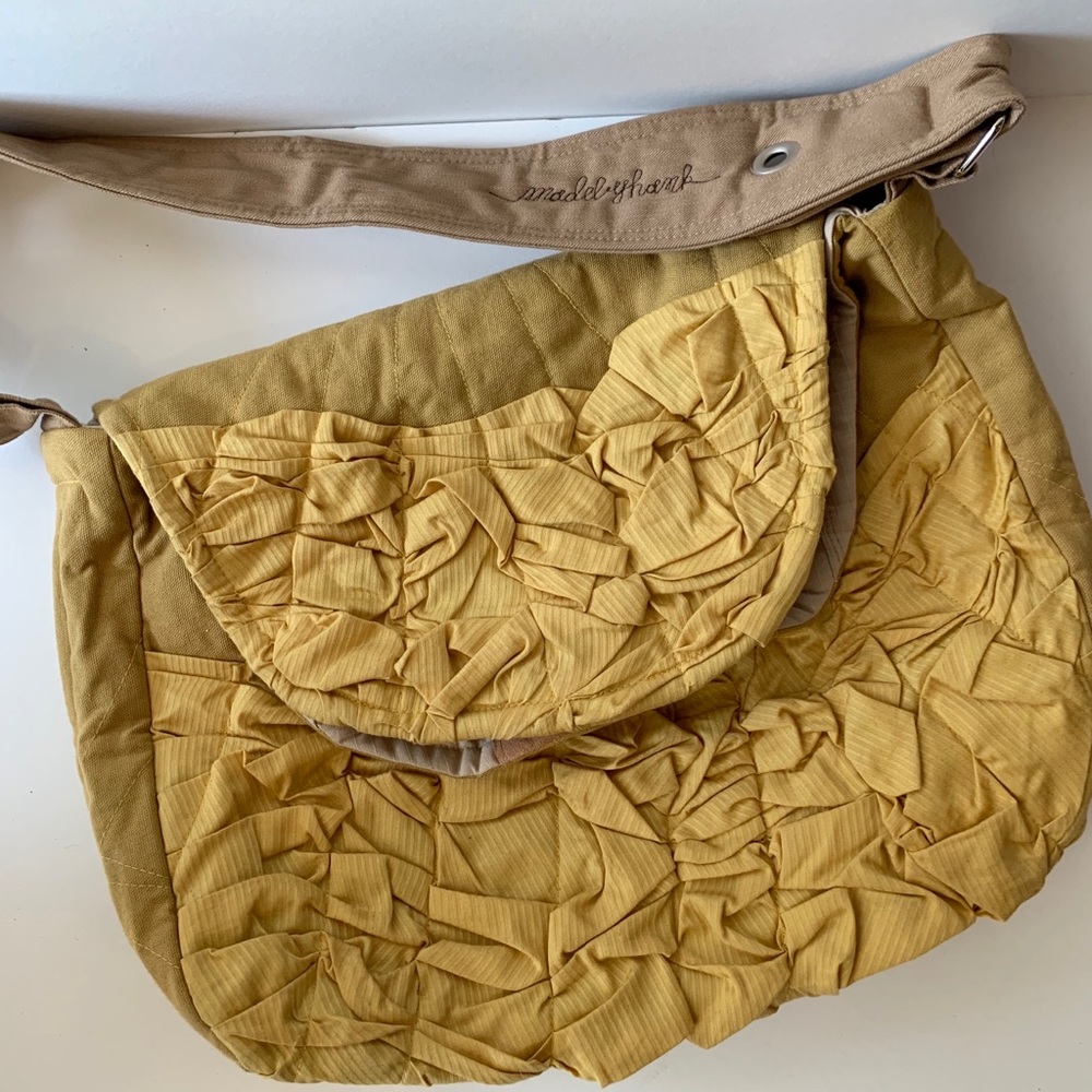 Made by Hank shoulder bag